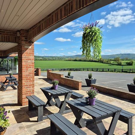 The White Horse Lodge Hotel Thirsk Extérieur photo